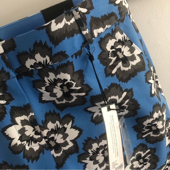 Lane Bryant Lena Modernist Blue Floral Ankle Pant Stretch Cotton Blend Sz 14 NWT - Picture 9 of 16
